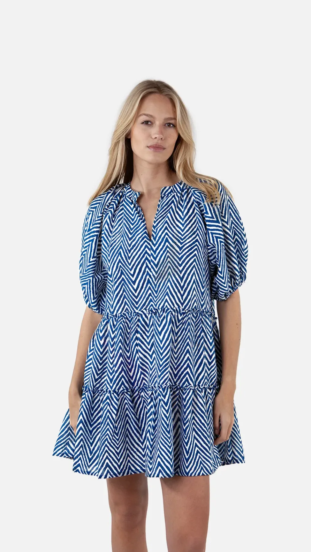 Adeliu Dress