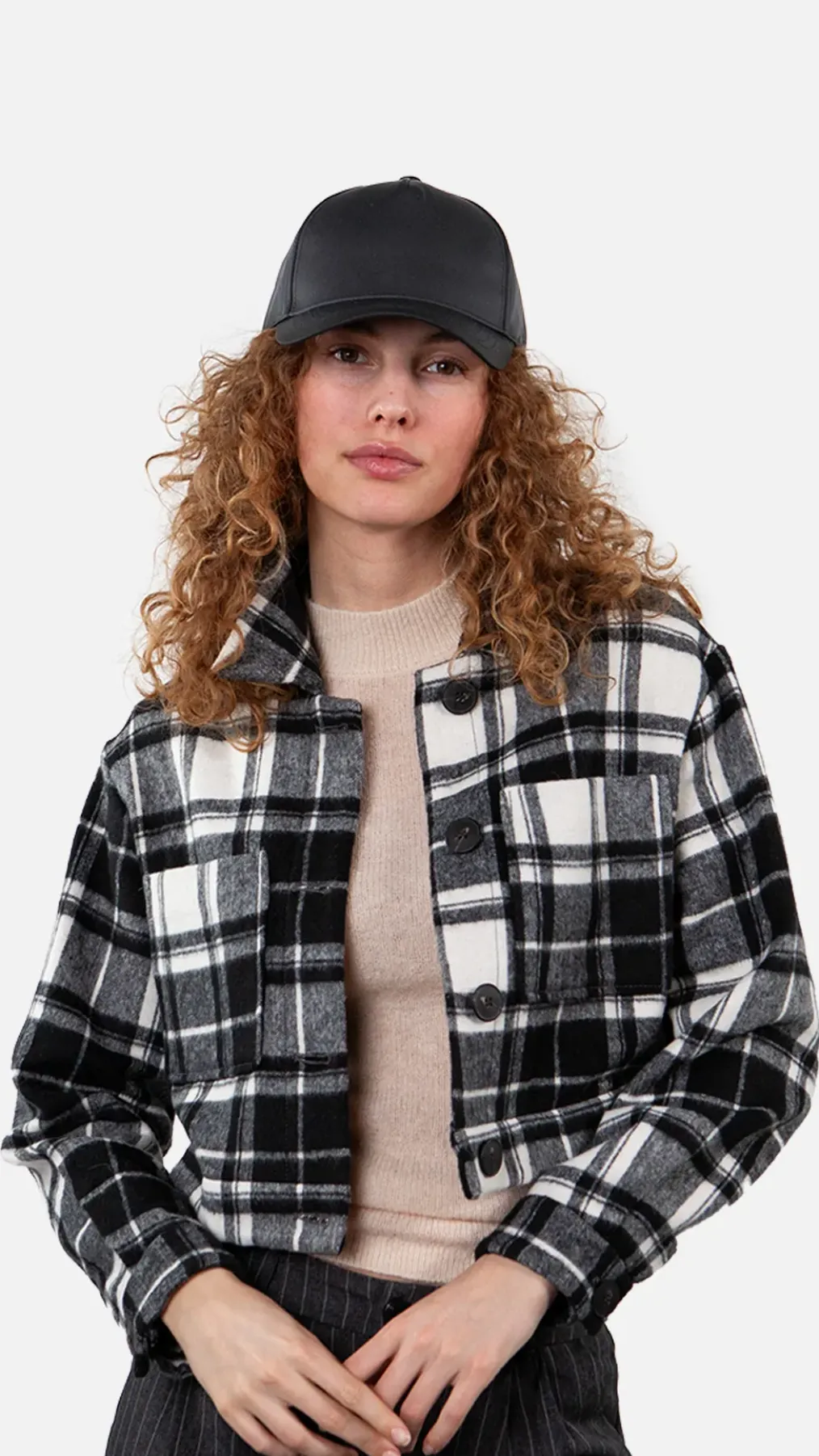 Courtnie Cap
