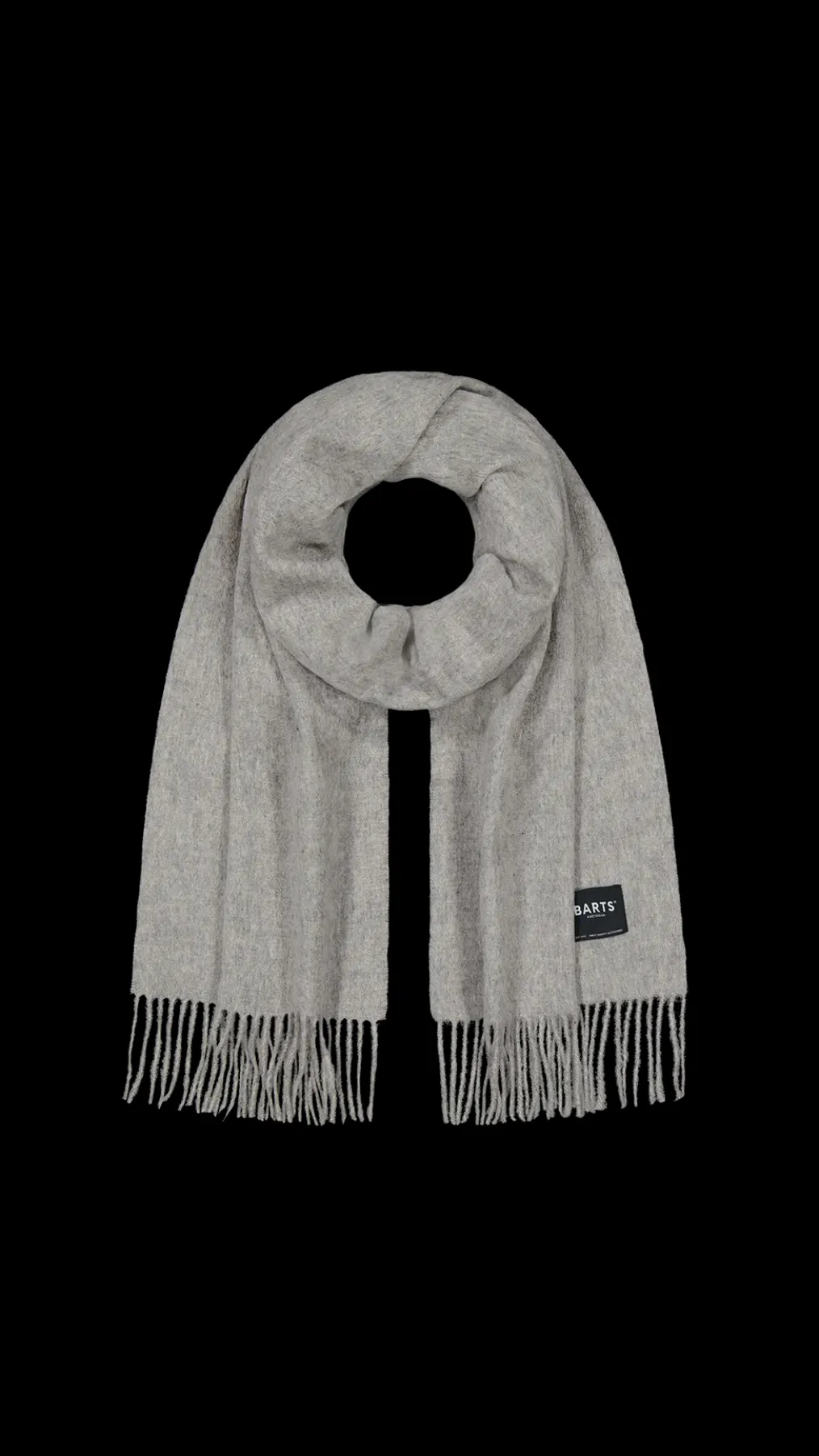 Kristjen Scarf