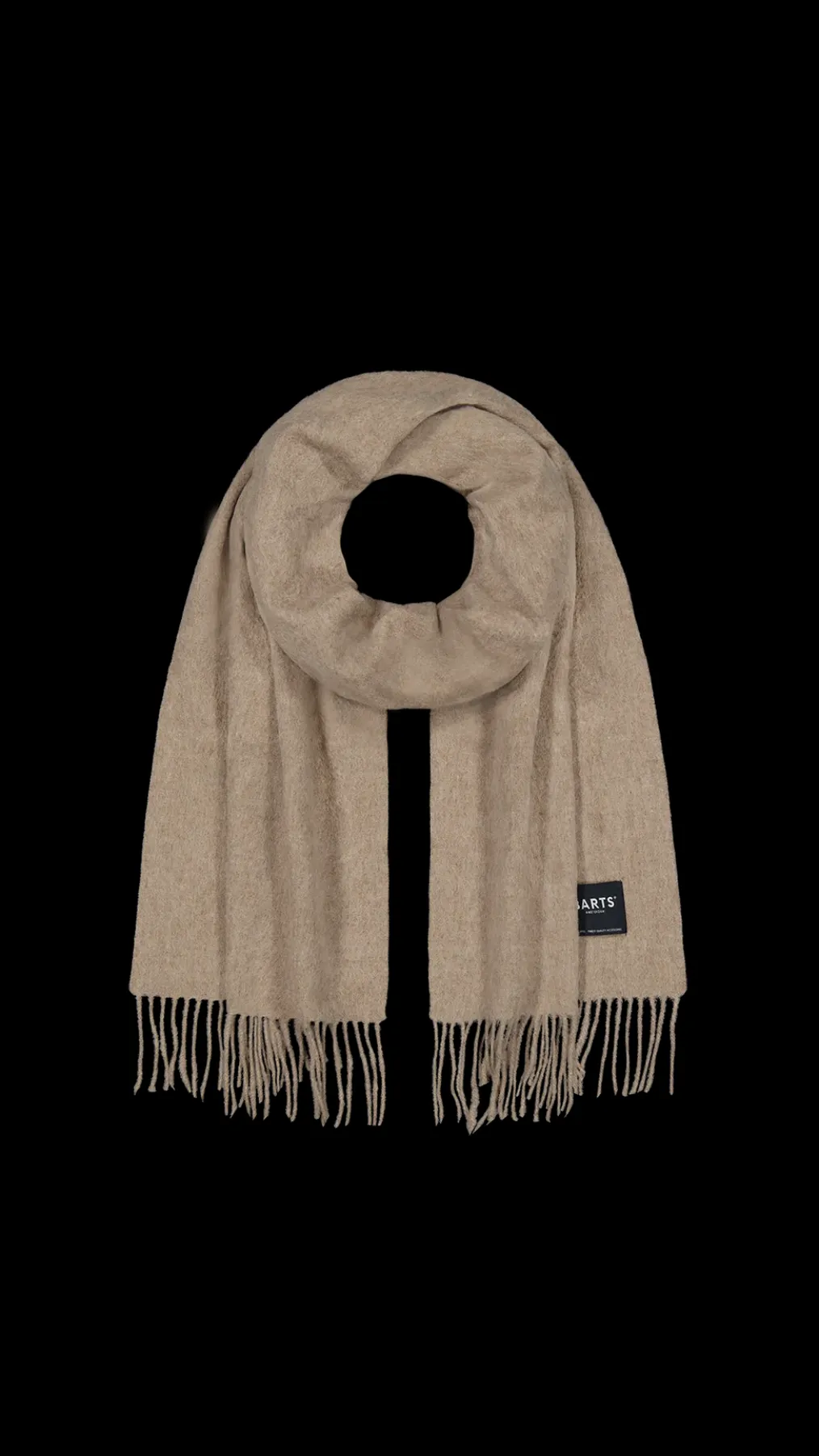 Kristjen Scarf