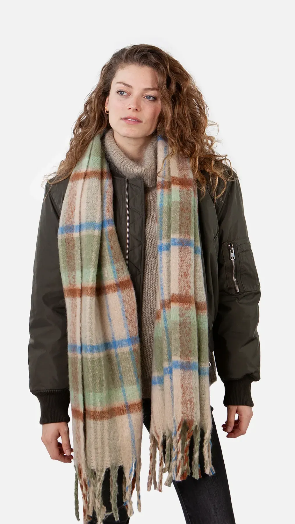 Loriant Scarf