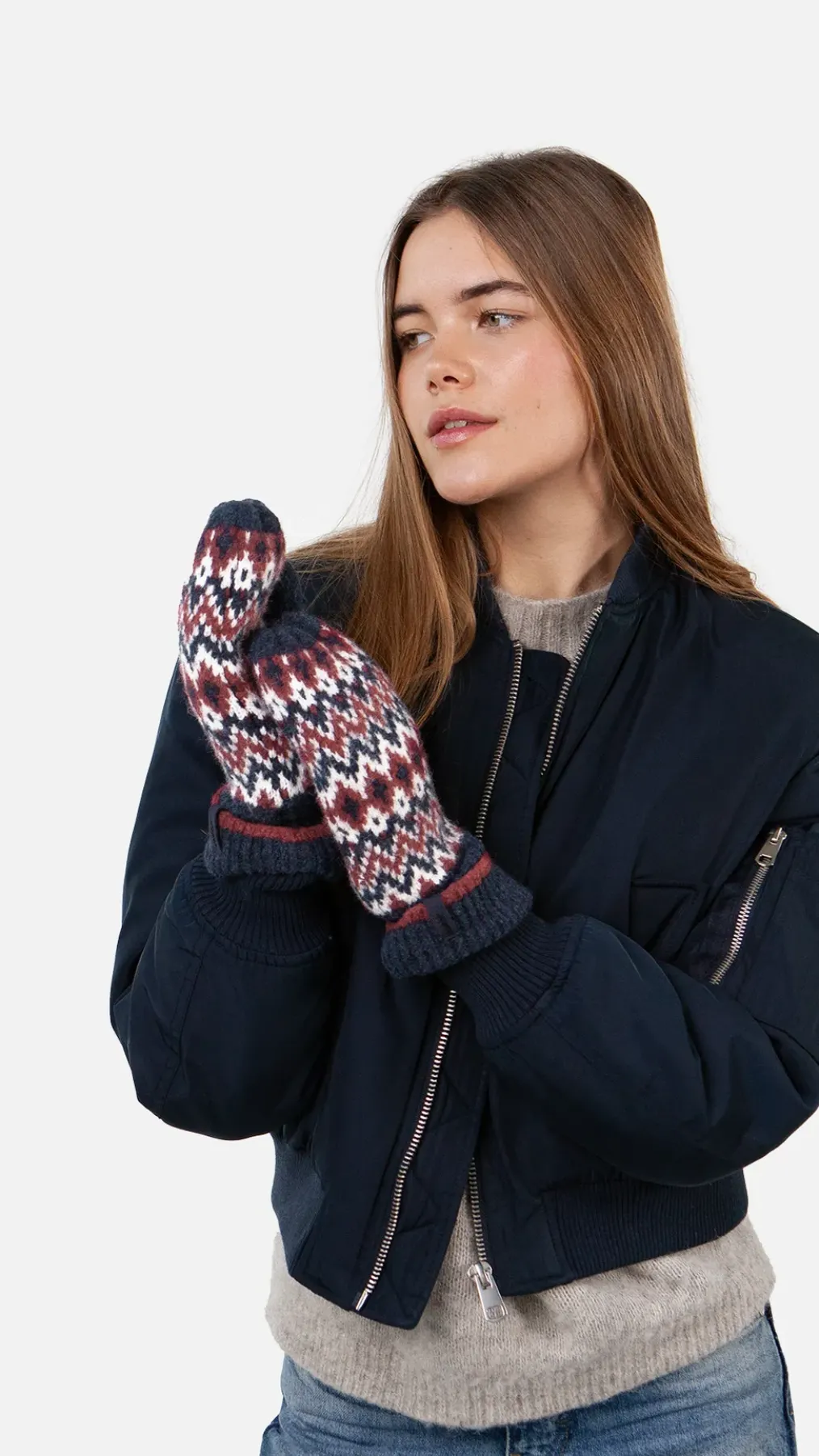 Nakarah Mitts