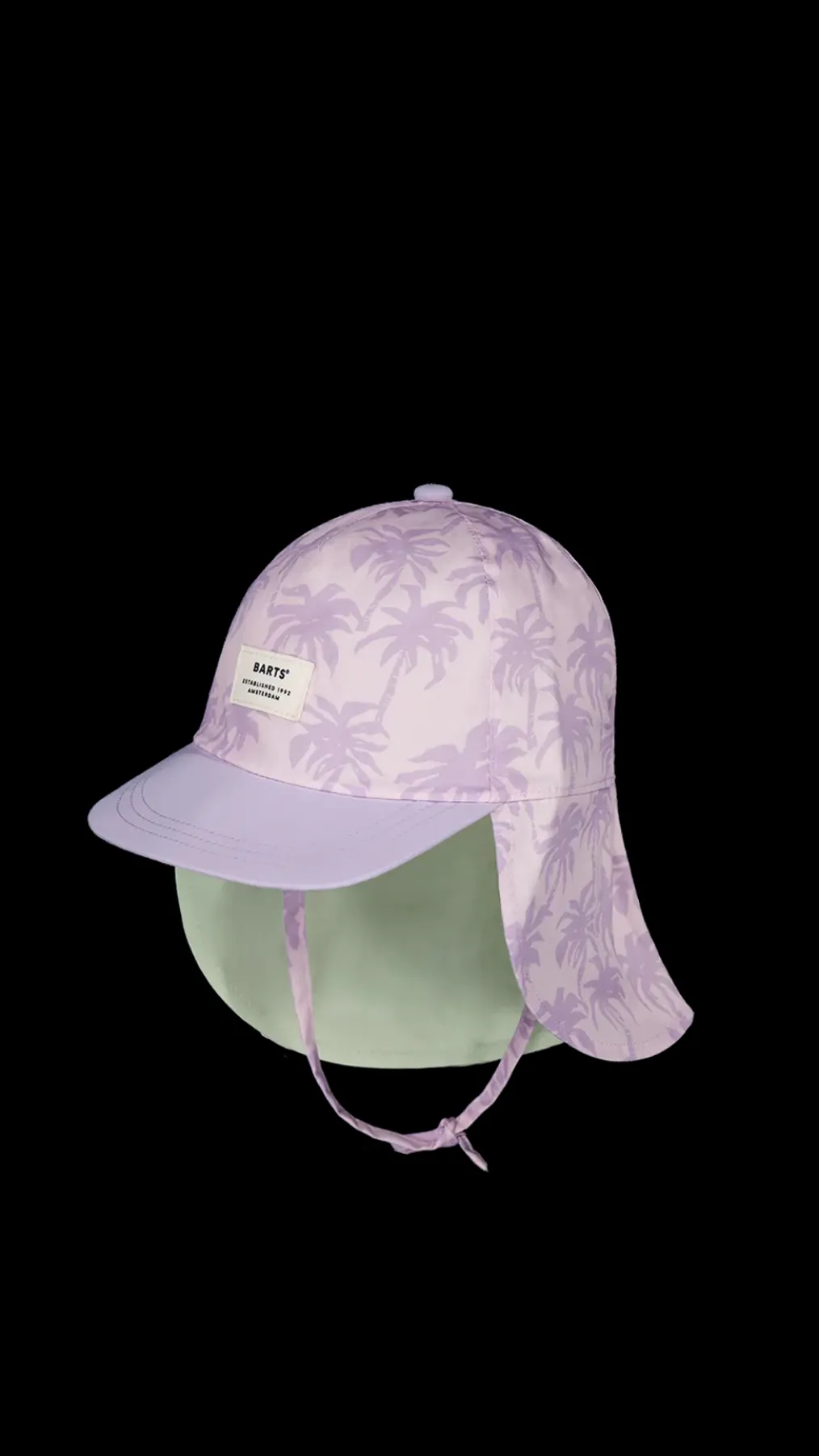 Triague Cap