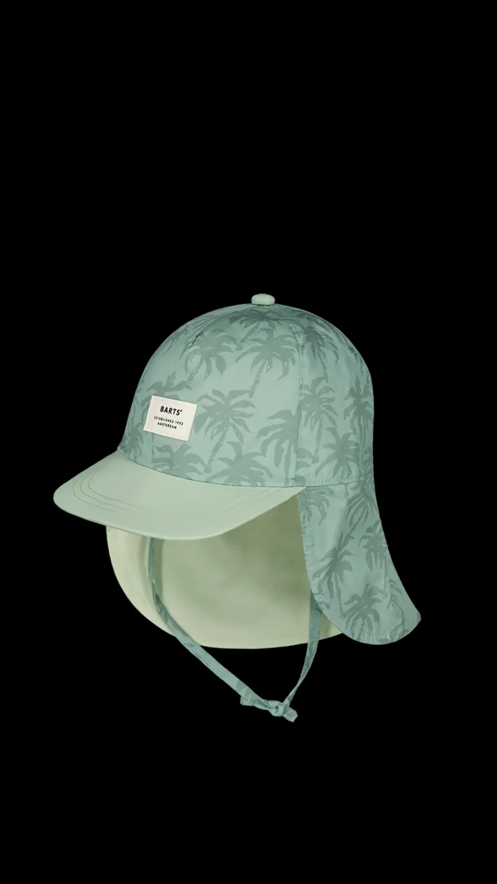 Triague Cap