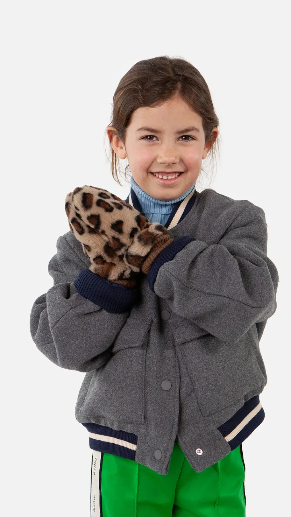 Ugasu Mitts