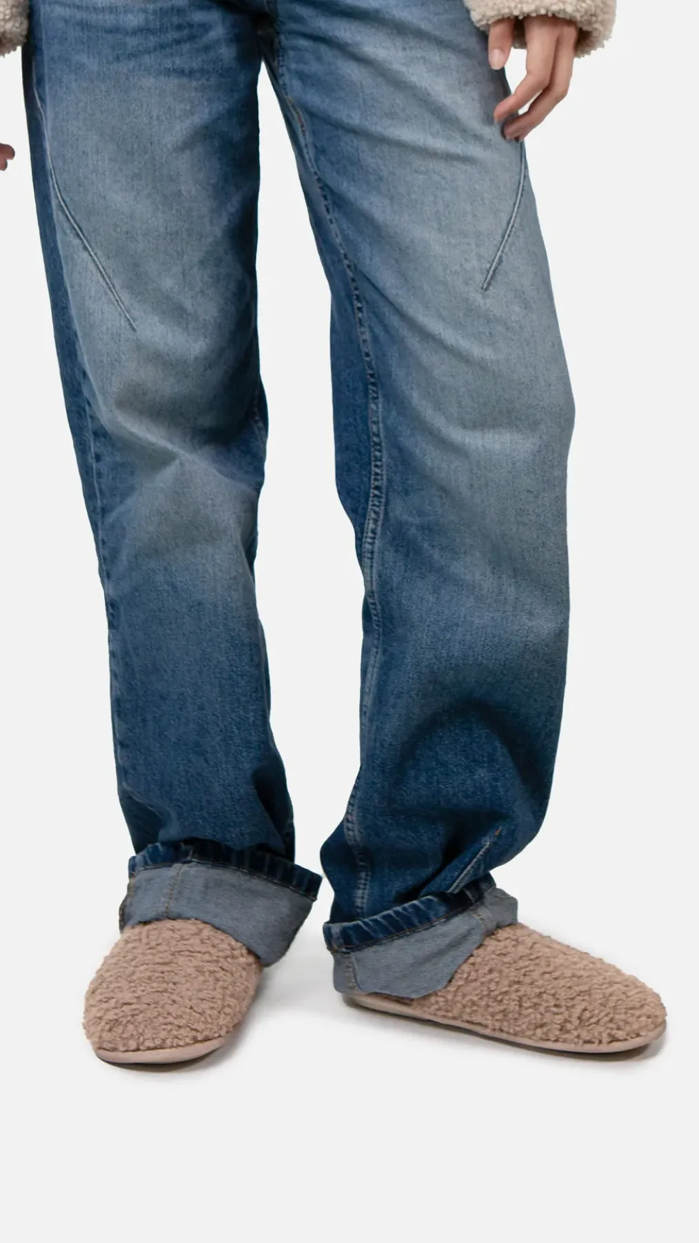 Vensie Slippers