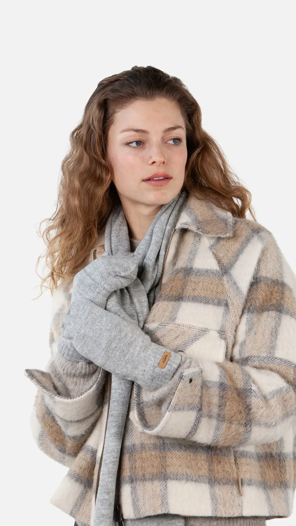 Witzia Mitts